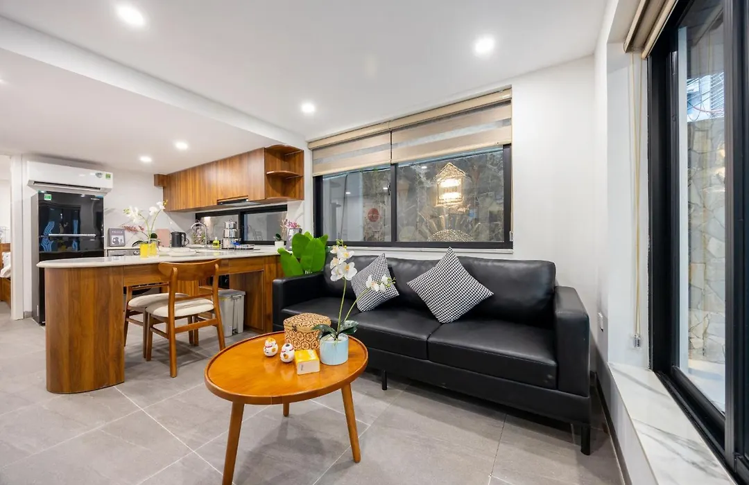 Urchin Apartment-1